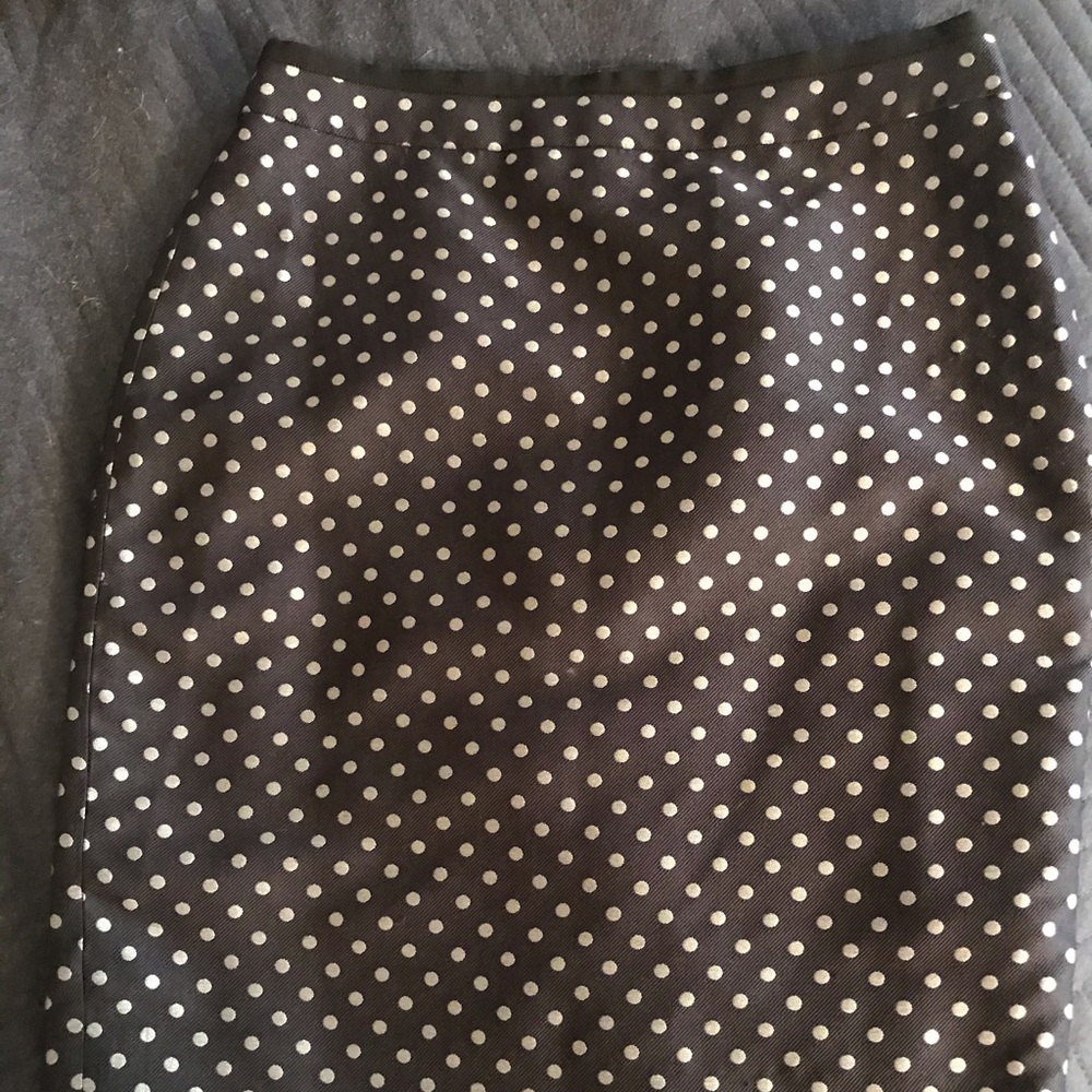 Ann Taylor navy with dots pencil skirt